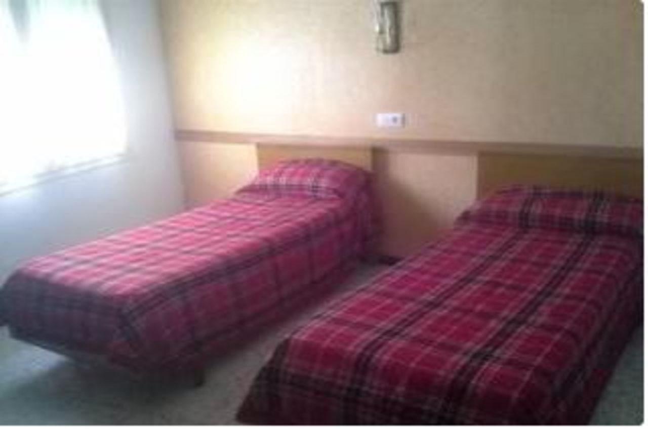 Neptuno Hostal Lloret de Mar Kültér fotó